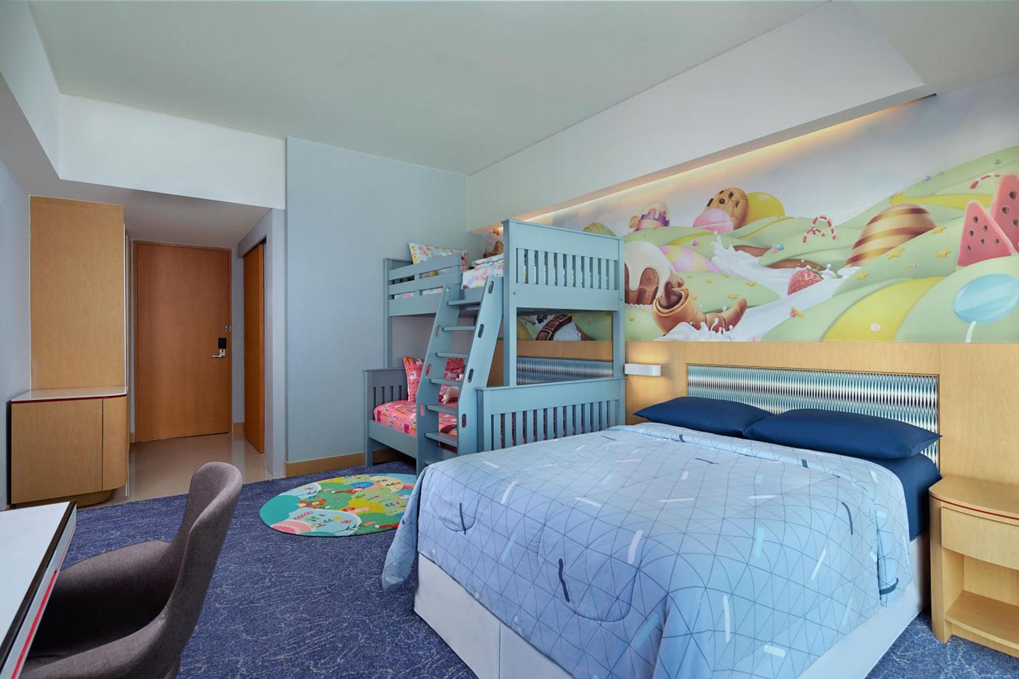 Four Points By Sheraton Surabaya, Tunjungan Plaza Exterior photo